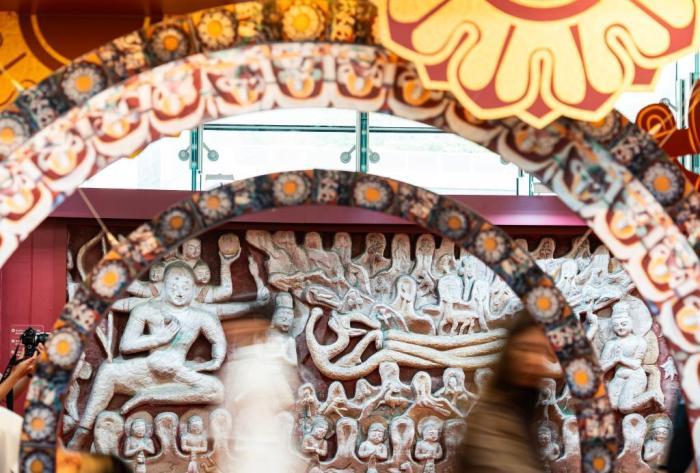 來(lái)！在香港“遇見云岡”