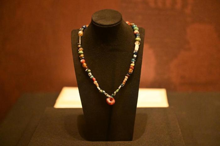 窺見千年衣冠里的文明交融