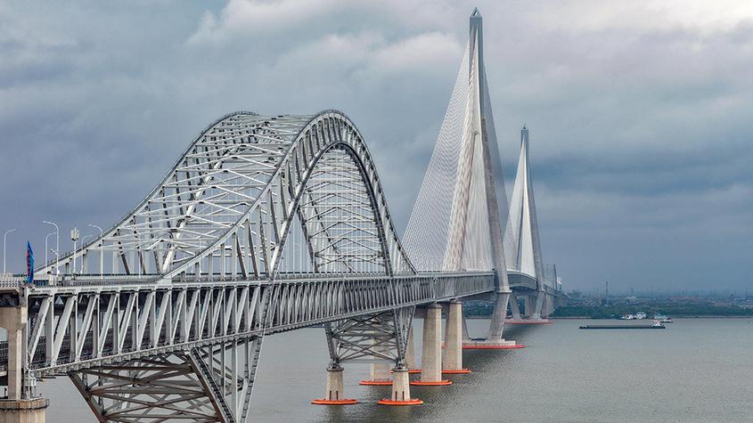 世界最大跨度斜拉橋常泰長(zhǎng)江大橋通車(chē)